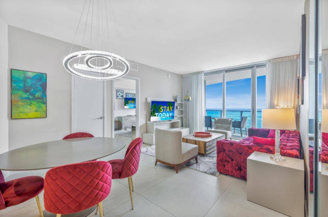 Seashore Resort - 2 Bedroom Right On The Beach Direct Ocean-View With Amenities On The Rooftop Hollywood Extérieur photo