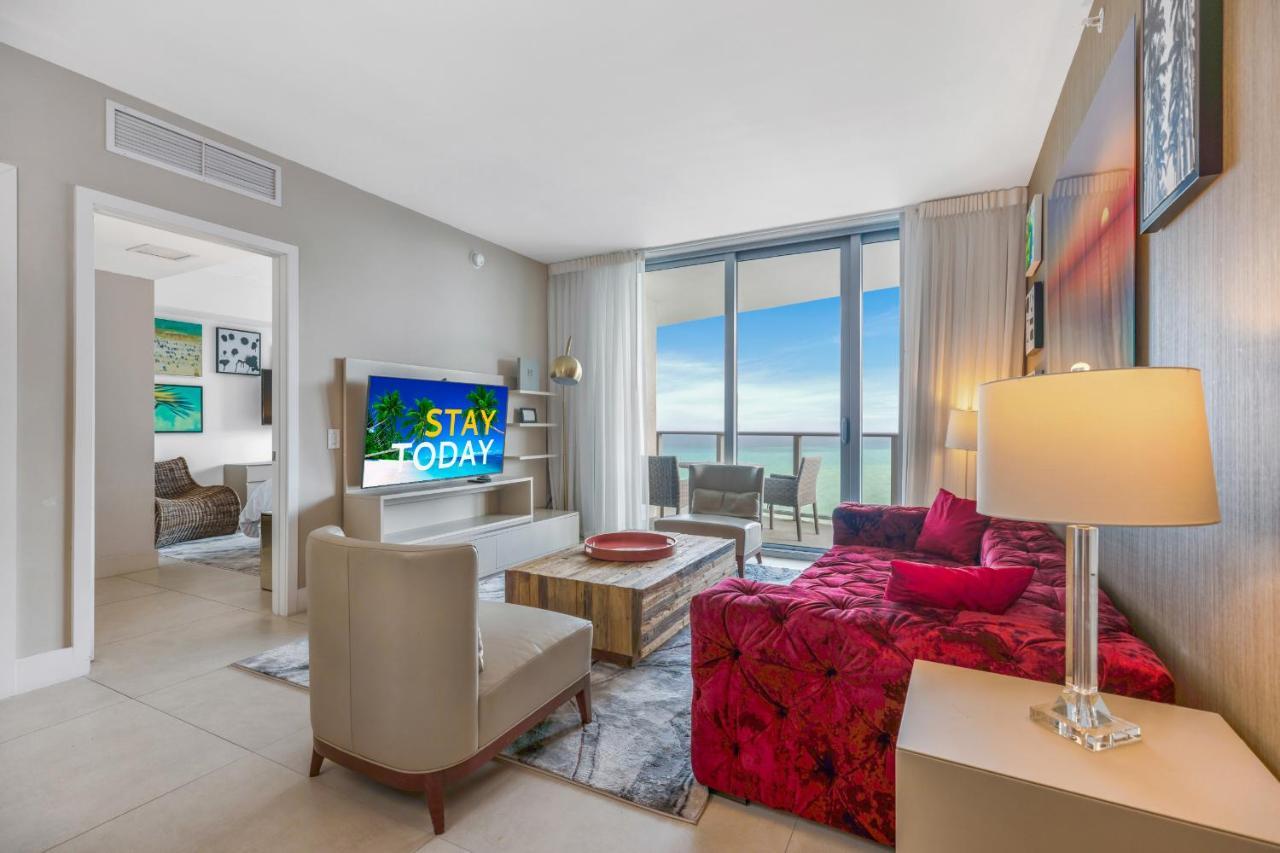 Seashore Resort - 2 Bedroom Right On The Beach Direct Ocean-View With Amenities On The Rooftop Hollywood Extérieur photo